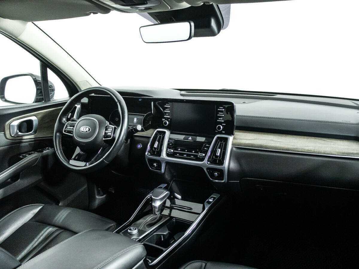 Купить Kia Sorento с пробегом. Фото: #8