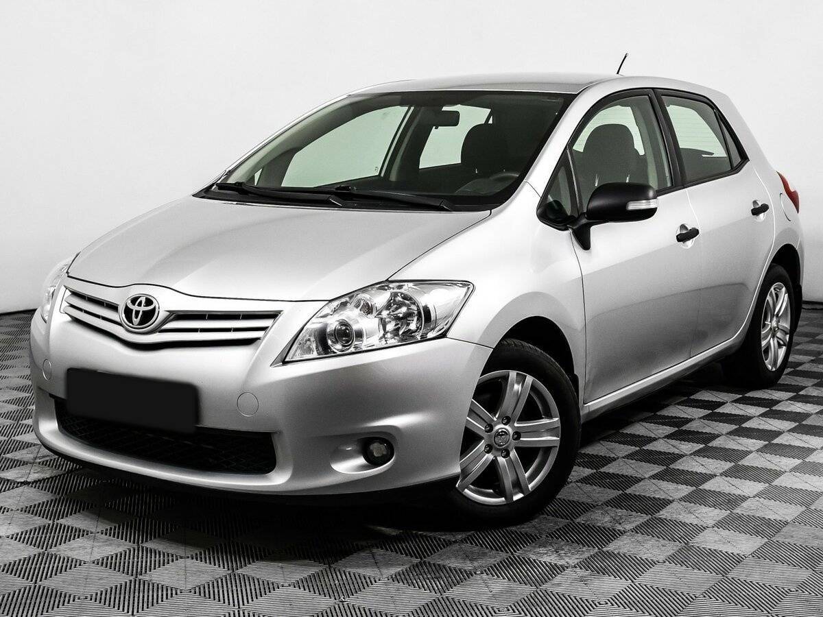 Купить Toyota Auris с пробегом. Фото: #0