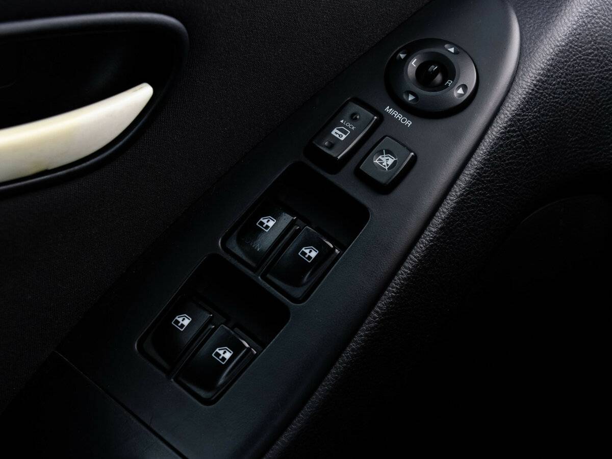 Купить Hyundai Elantra с пробегом. Фото: #10