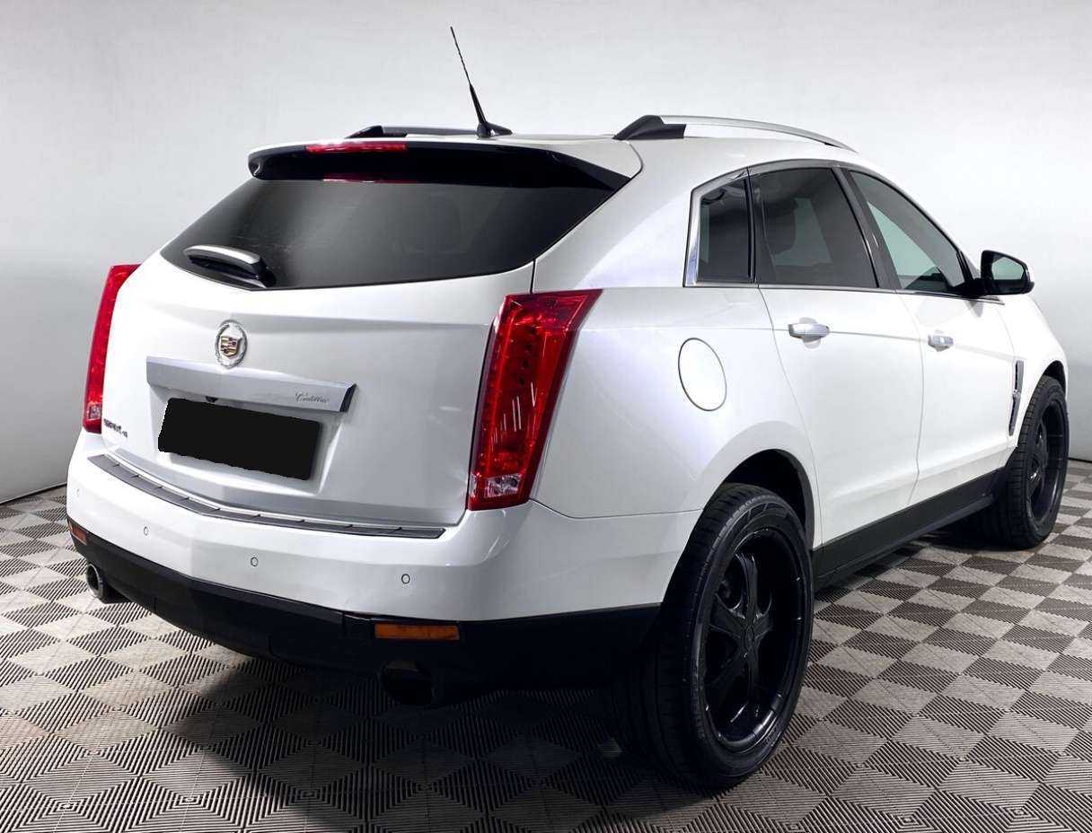 Купить Cadillac SRX с пробегом. Фото: #4