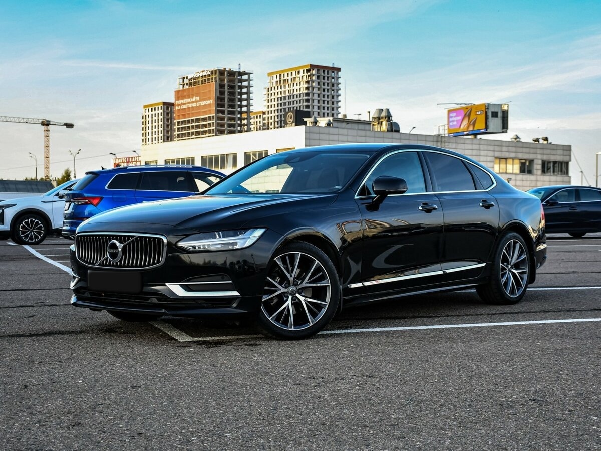 Купить Volvo S90 с пробегом. Фото: #0