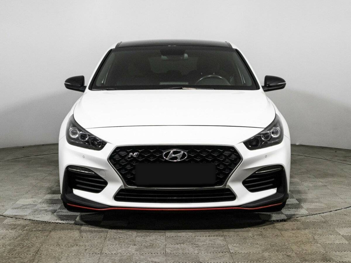 Купить Hyundai i30 N с пробегом. Фото: #1
