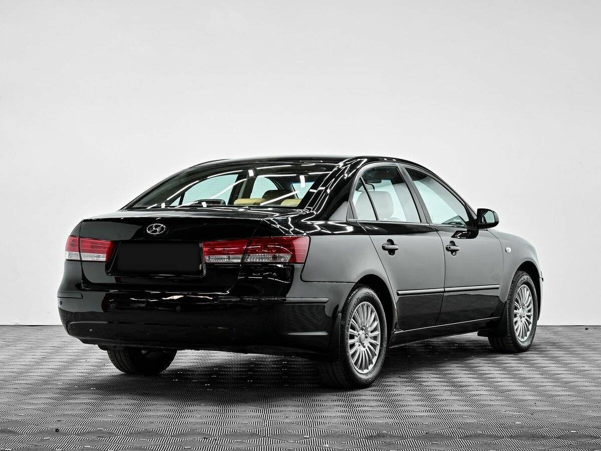 Купить Hyundai Sonata с пробегом. Фото: #3