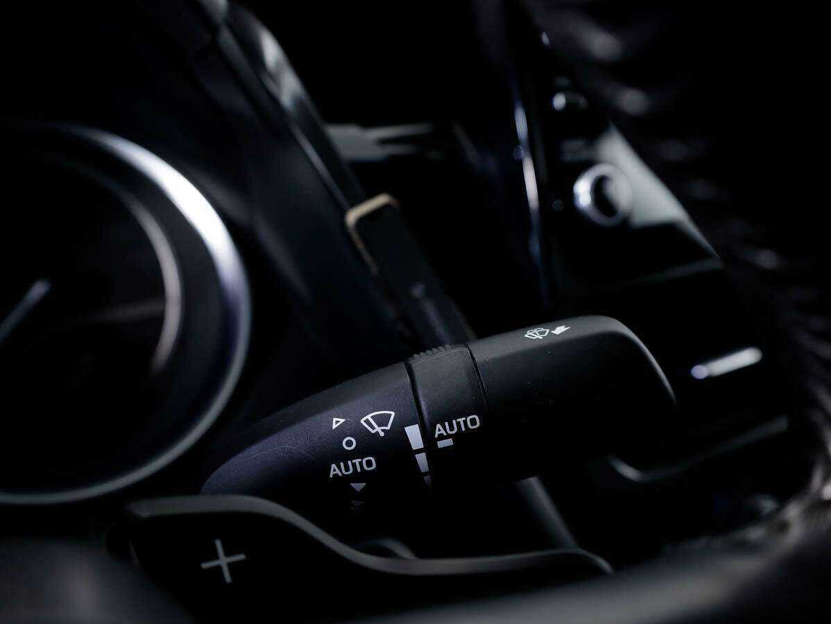 Купить Toyota Camry с пробегом. Фото: #23