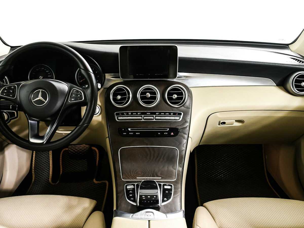 Купить Mercedes-Benz GLC с пробегом. Фото: #10