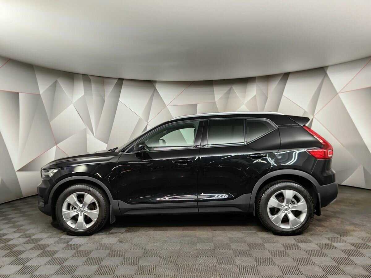 Купить Volvo XC40 с пробегом. Фото: #4