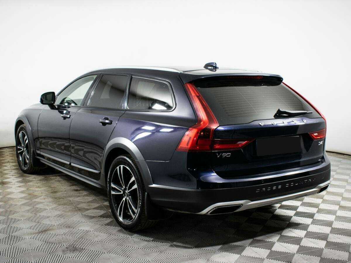 Купить Volvo V90 Cross Country с пробегом. Фото: #6