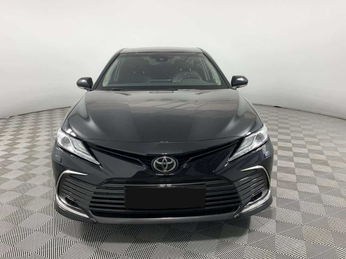 Купить Toyota Camry с пробегом. Фото: #1