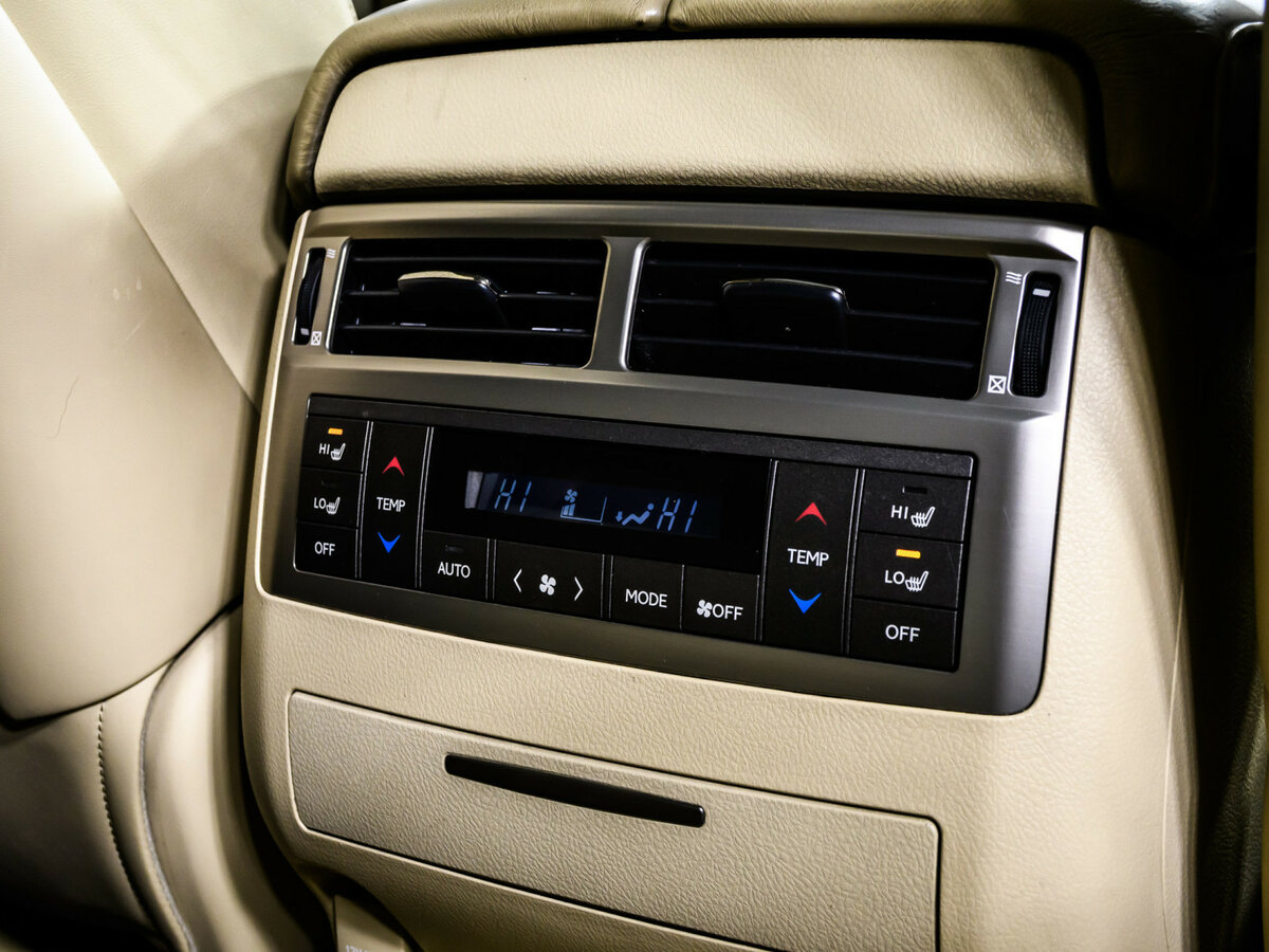 Купить Lexus LX с пробегом. Фото: #14