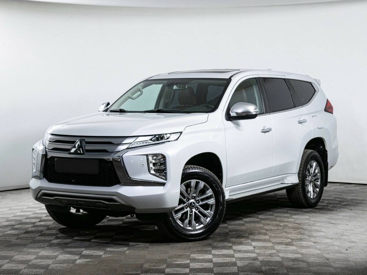 Купить Mitsubishi Pajero Sport с пробегом. Фото: #0
