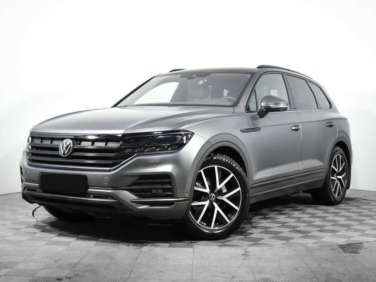 Купить Volkswagen Touareg с пробегом. Посмотреть фото