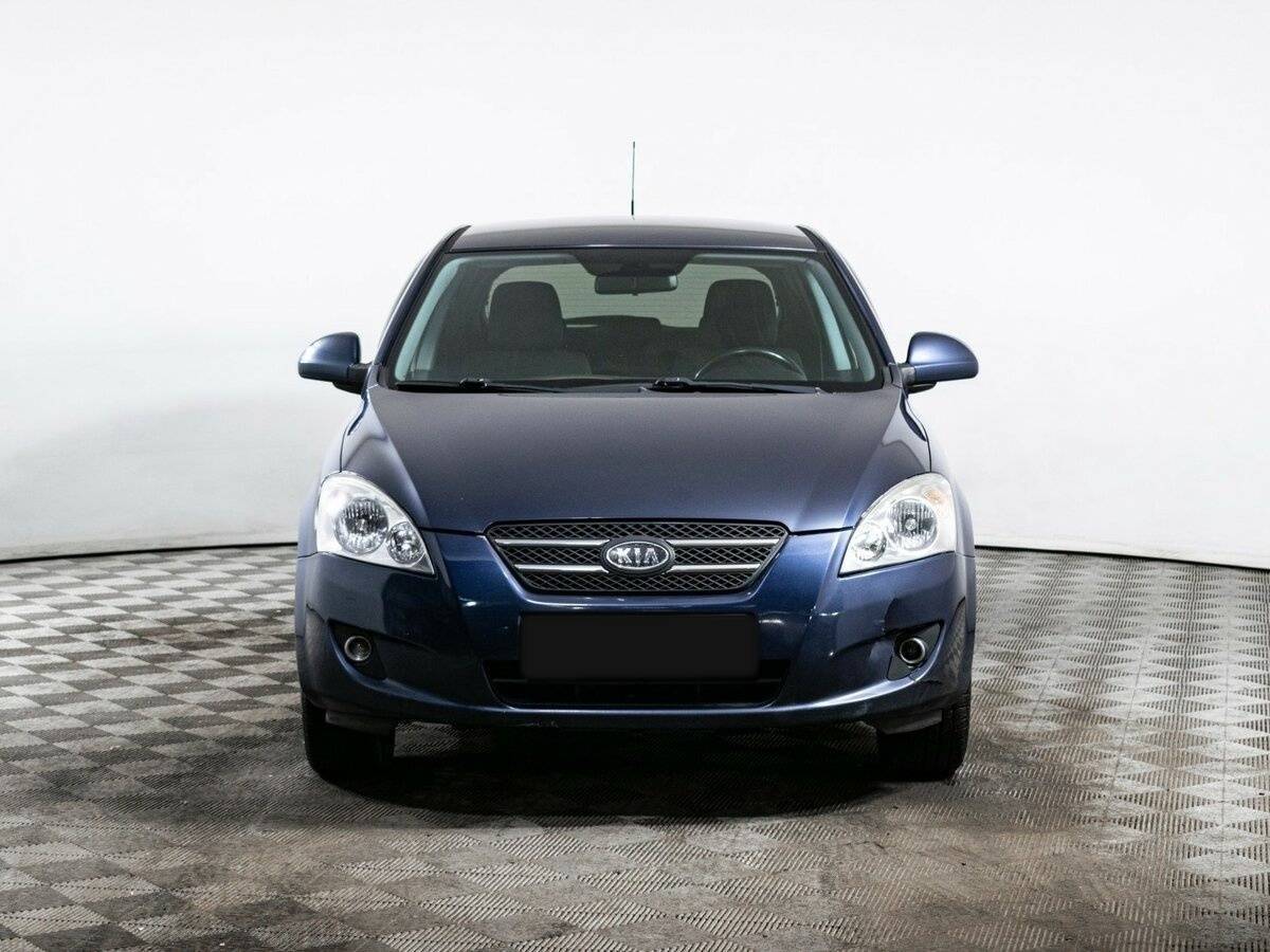 Купить Kia Ceed с пробегом. Фото: #1