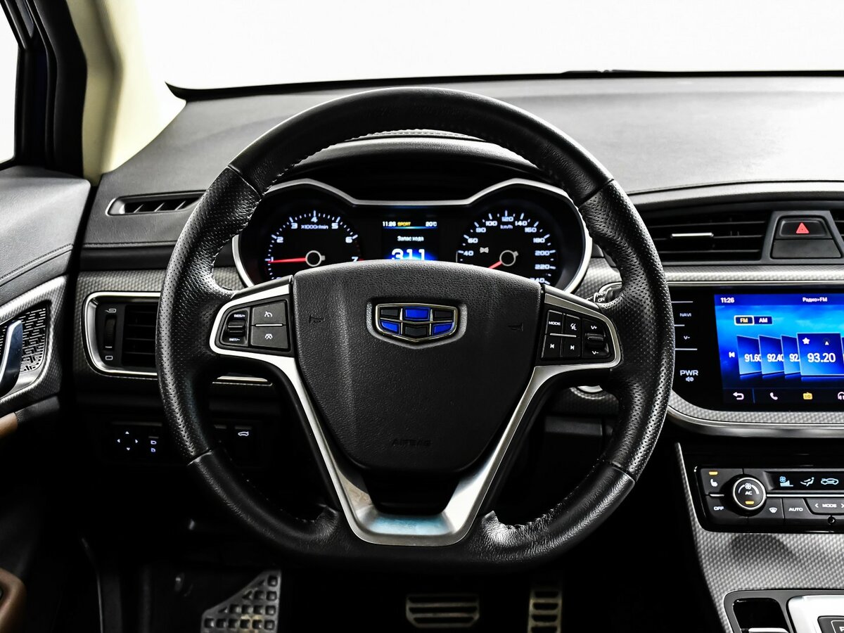 Купить Geely GS с пробегом. Фото: #17