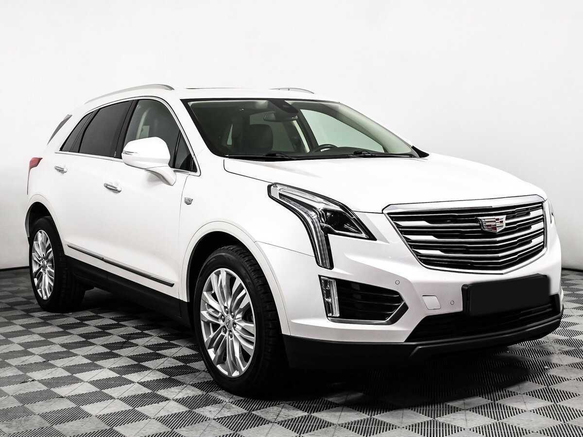 Купить Cadillac XT5 с пробегом. Фото: #2