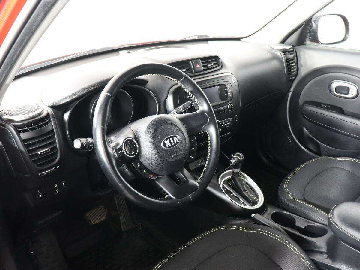 Купить Kia Soul с пробегом. Фото: #8