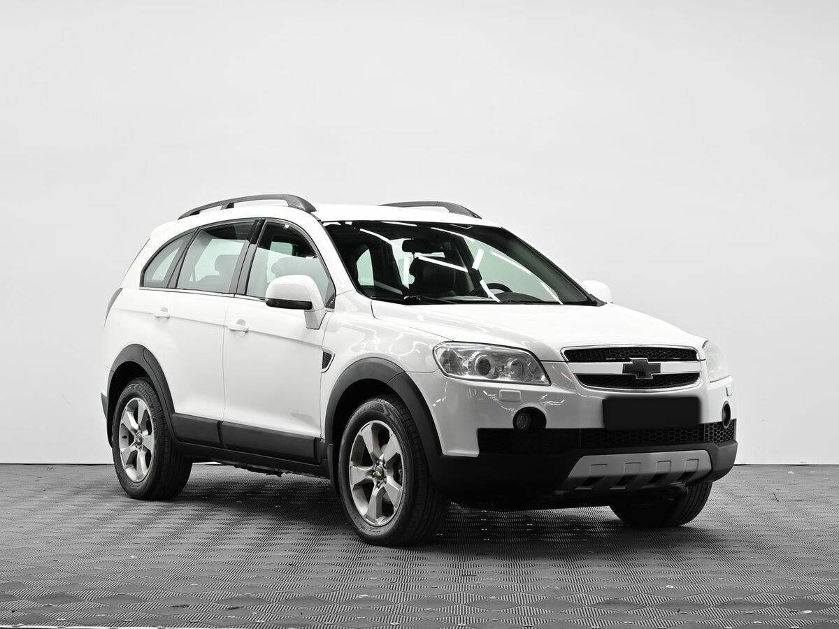Купить Chevrolet Captiva с пробегом. Фото: #1