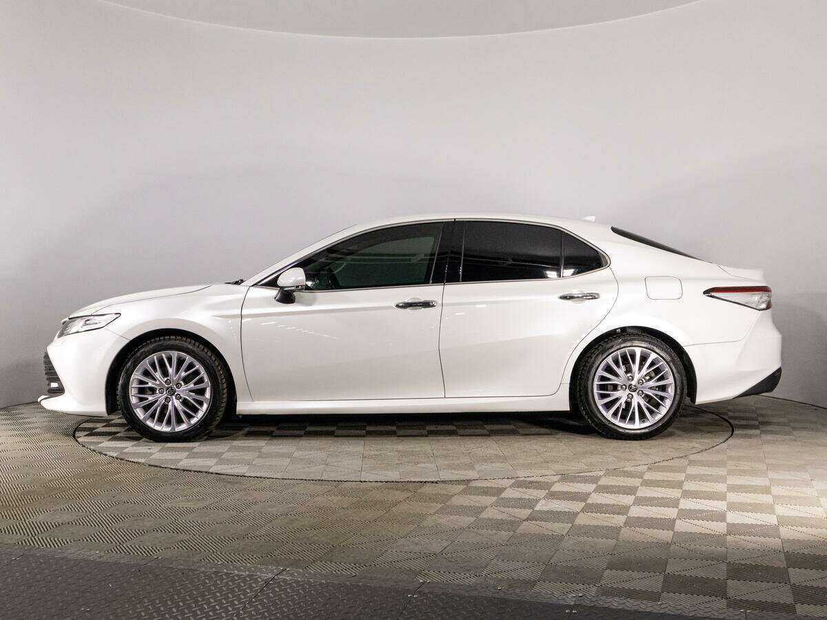 Купить Toyota Camry с пробегом. Фото: #7