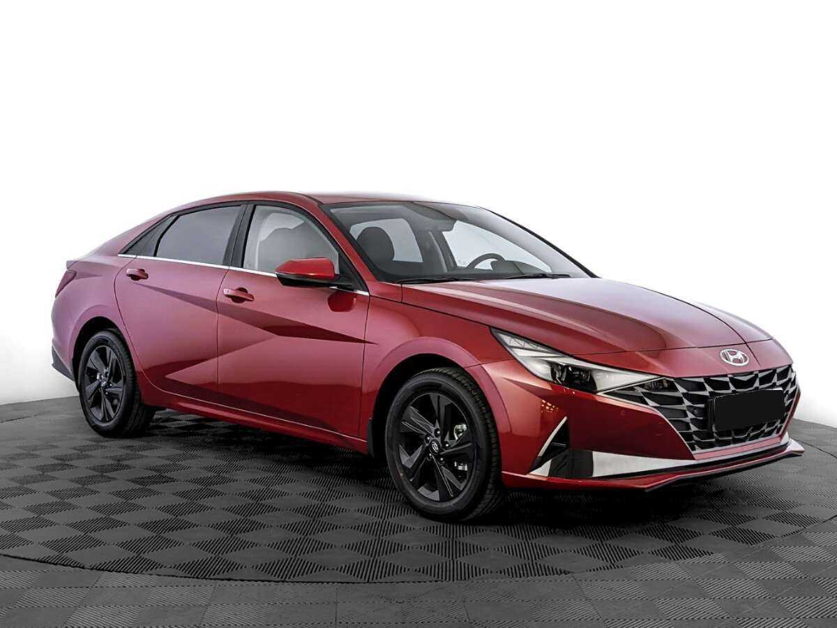 Купить Hyundai Elantra с пробегом. Фото: #2