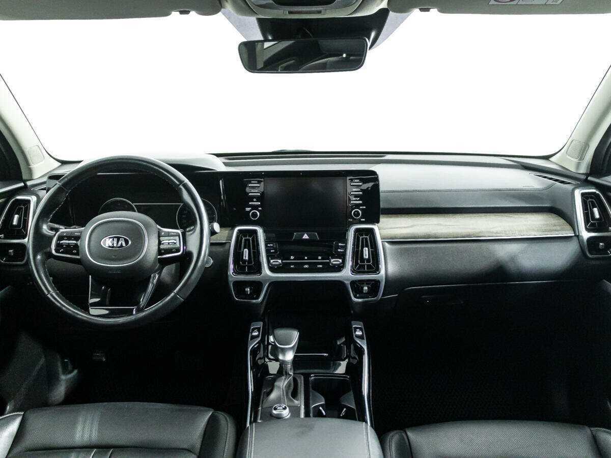 Купить Kia Sorento с пробегом. Фото: #12