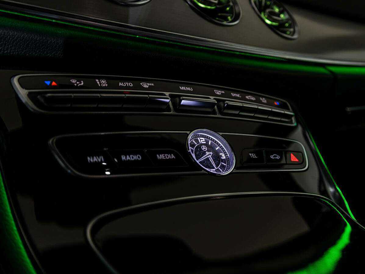 Купить Mercedes-Benz CLS с пробегом. Фото: #21