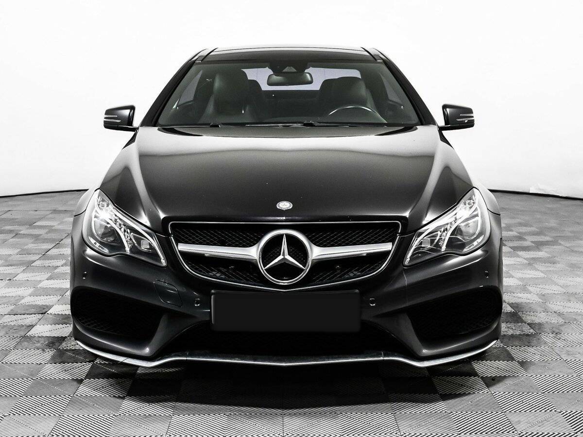 Купить Mercedes-Benz E-Класс с пробегом. Фото: #1