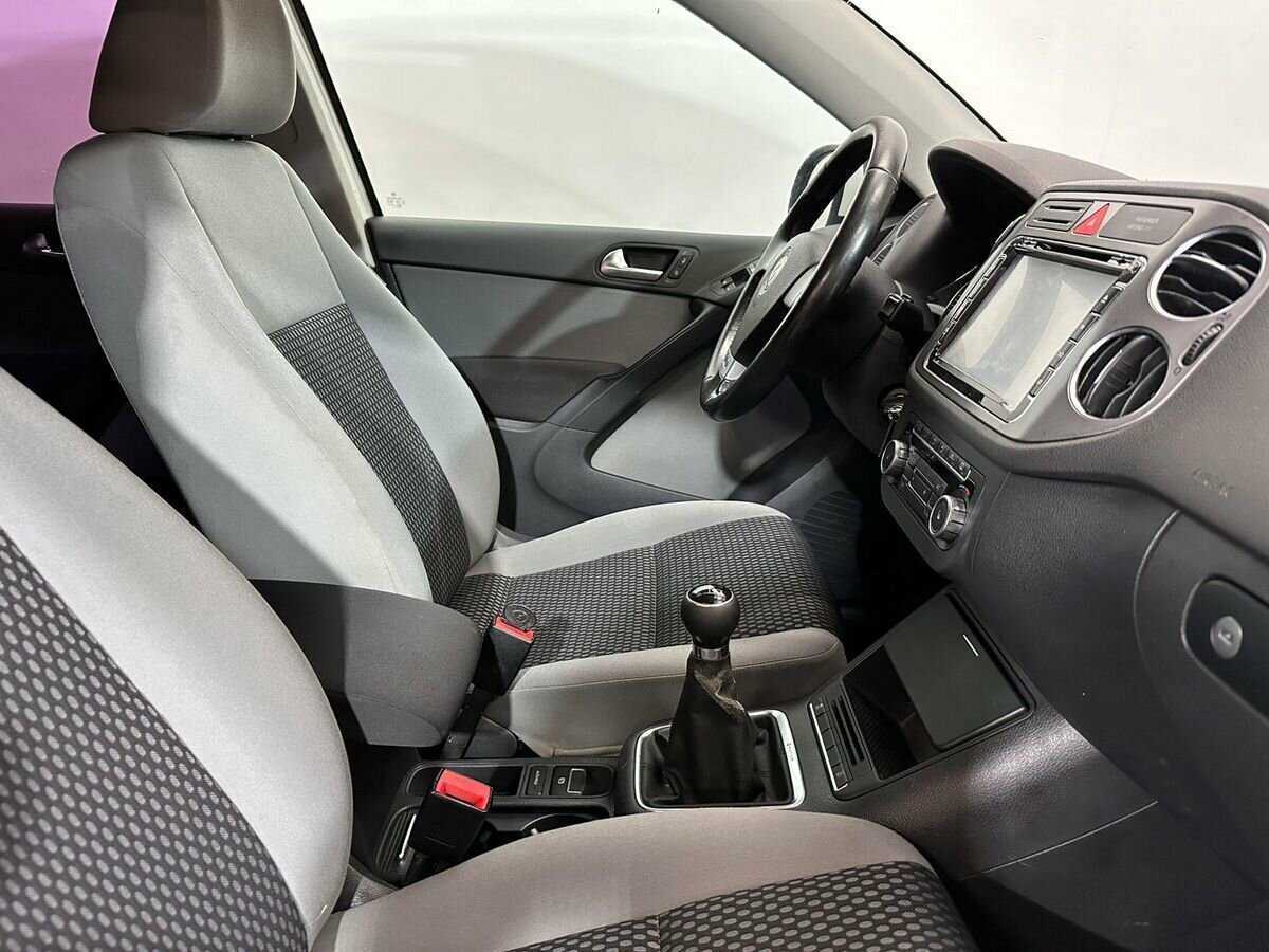 Купить Volkswagen Tiguan с пробегом. Фото: #9
