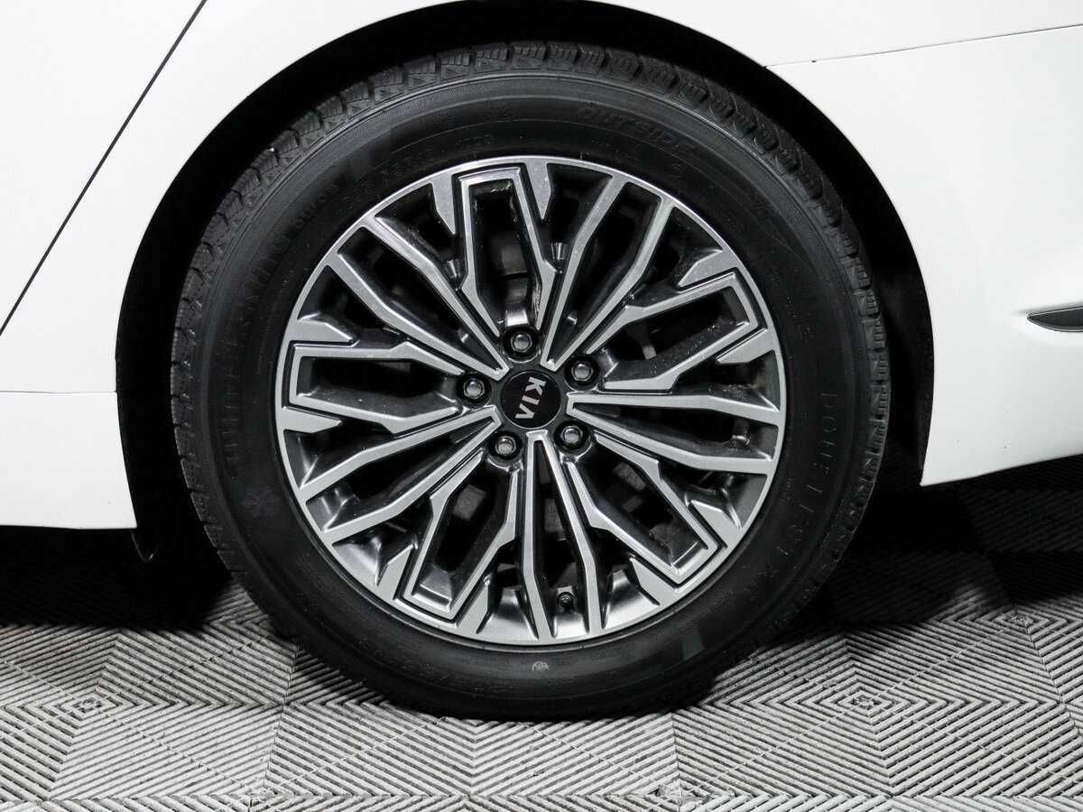 Купить Kia K900 с пробегом. Фото: #11