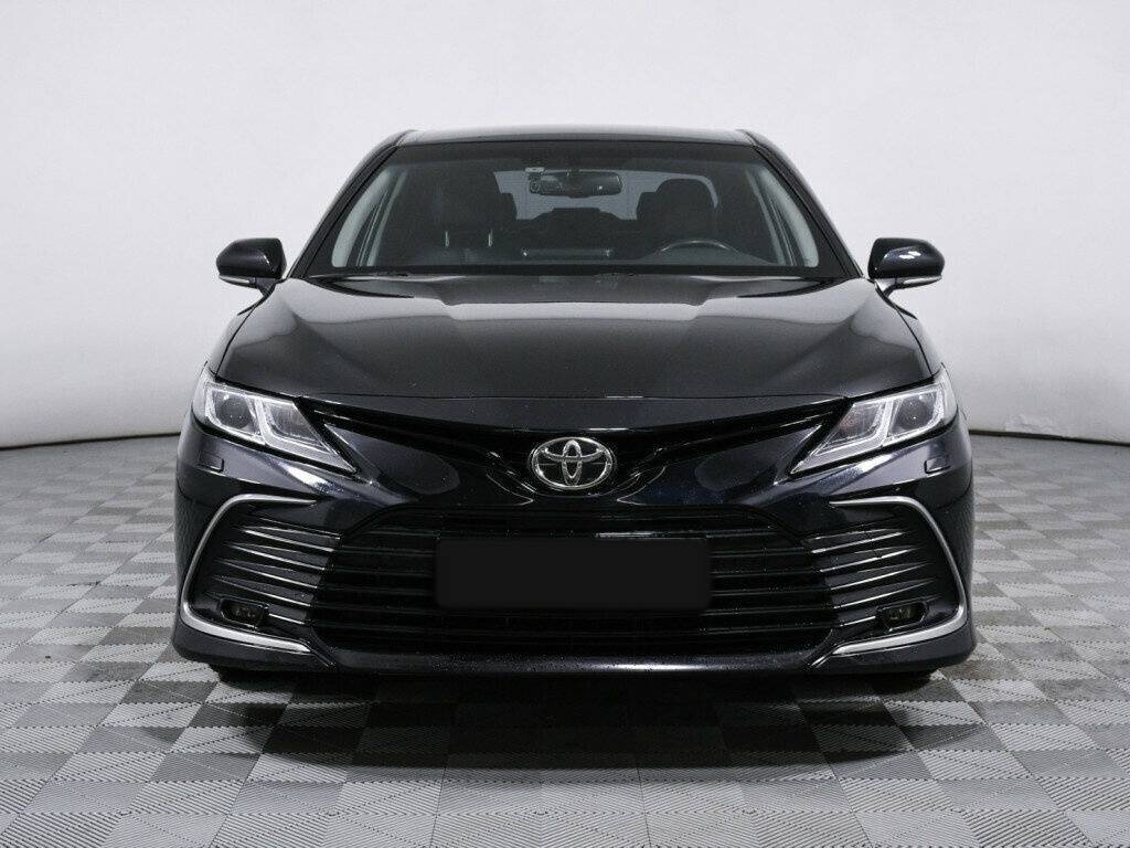Купить Toyota Camry с пробегом. Фото: #1