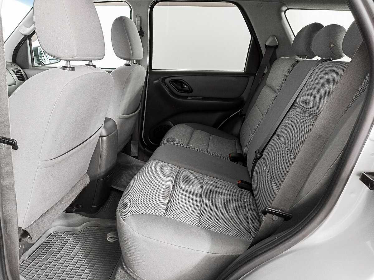 Купить Ford Escape с пробегом. Фото: #9