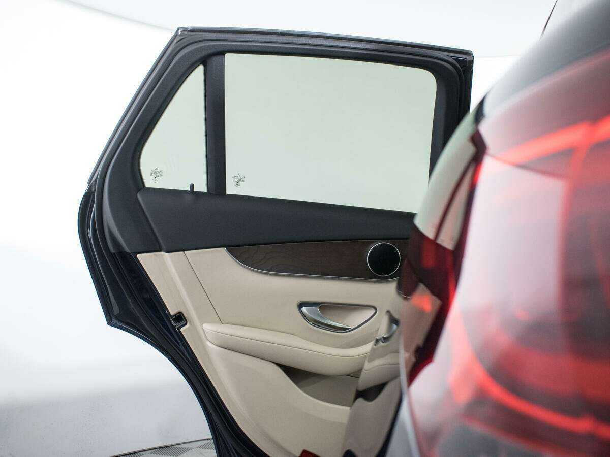 Купить Mercedes-Benz GLC с пробегом. Фото: #14