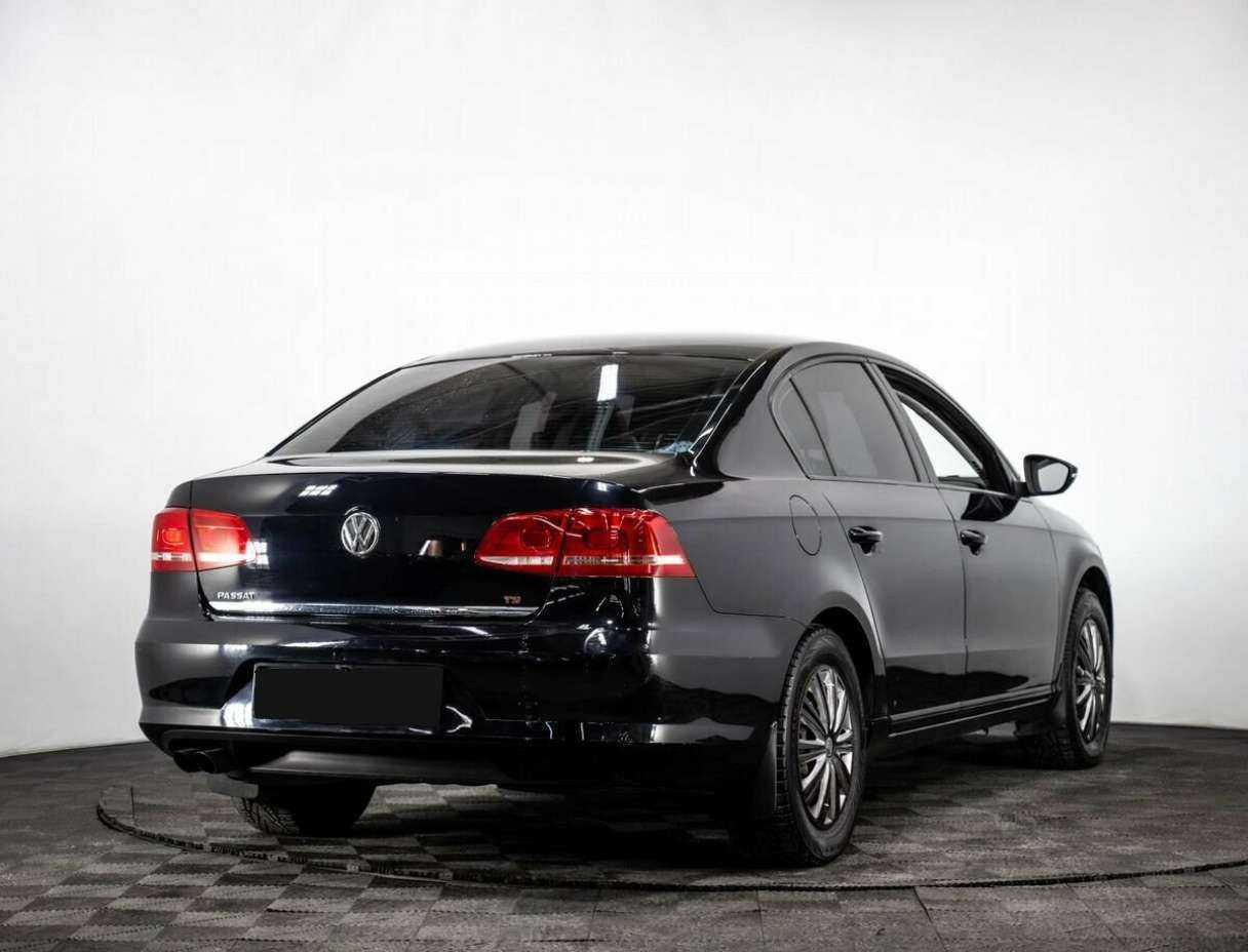 Купить Volkswagen Passat с пробегом. Фото: #3
