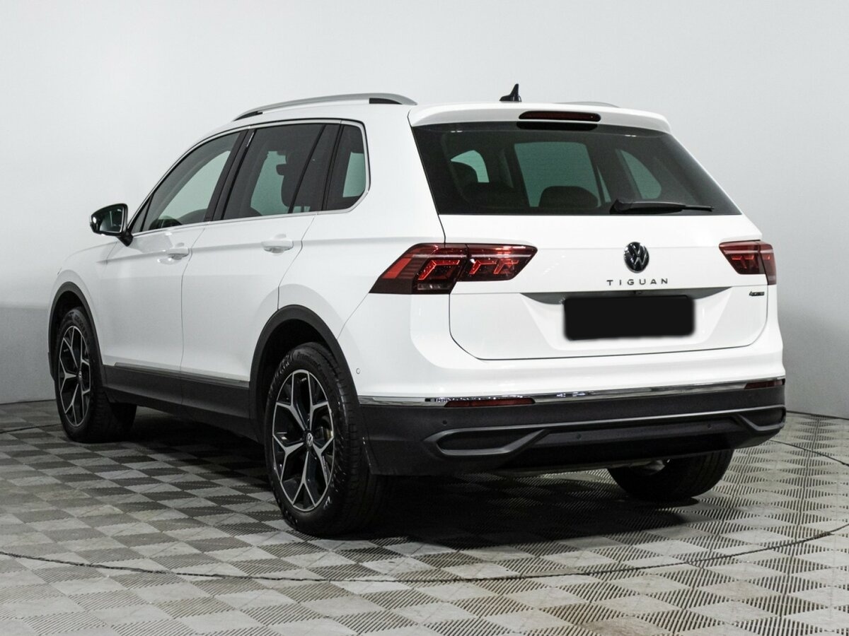 Купить Volkswagen Tiguan с пробегом. Фото: #6