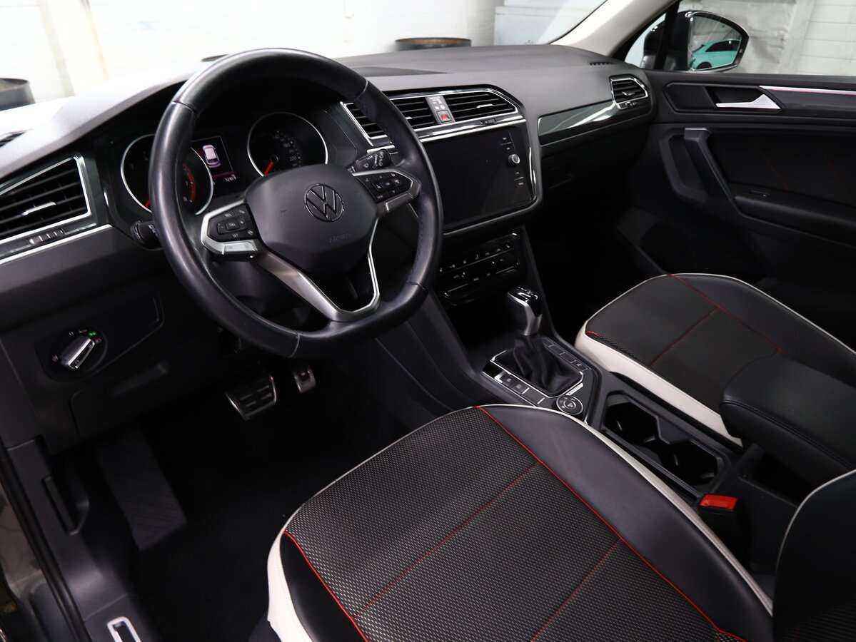 Купить Volkswagen Tiguan с пробегом. Фото: #7