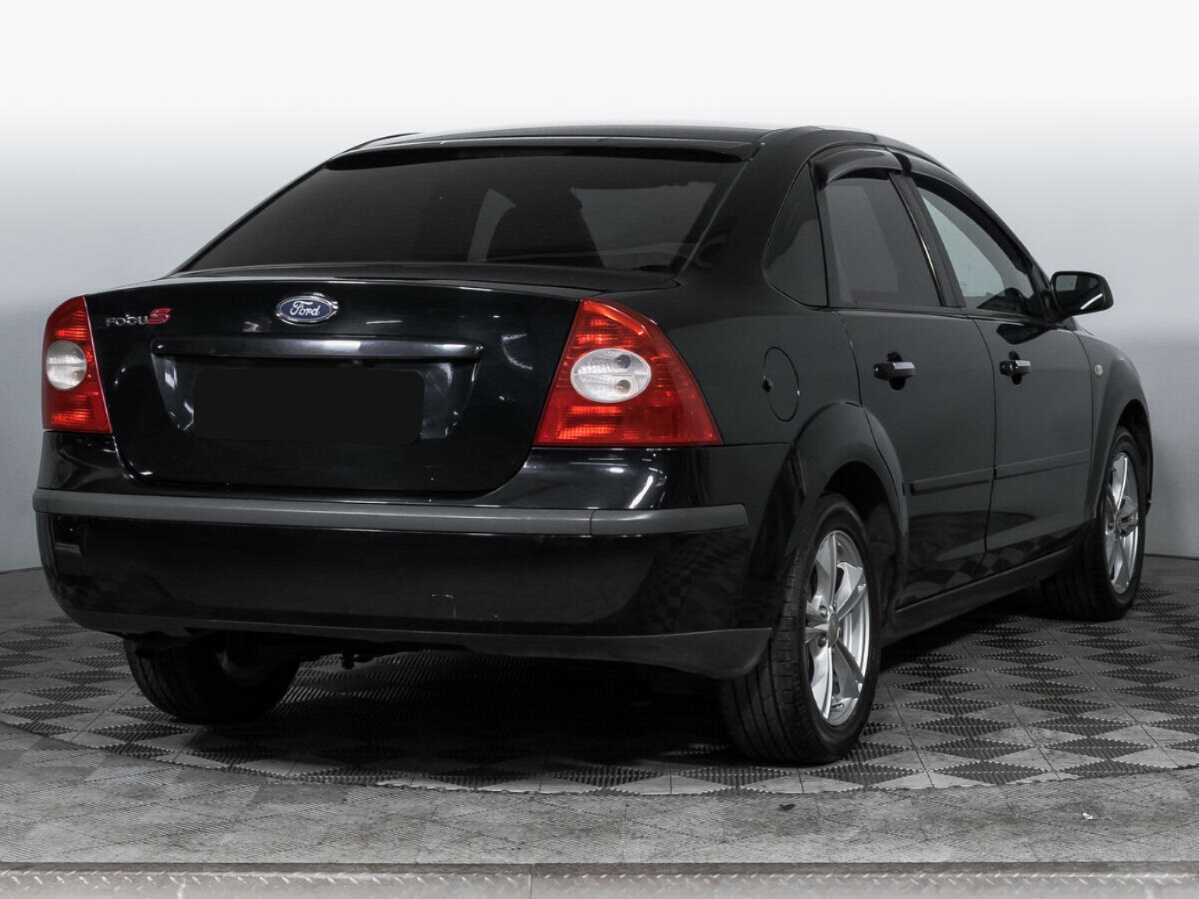 Купить Ford Focus с пробегом. Фото: #4