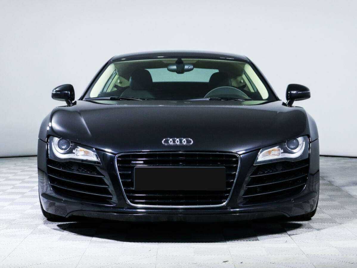 Купить Audi R8 с пробегом. Фото: #1