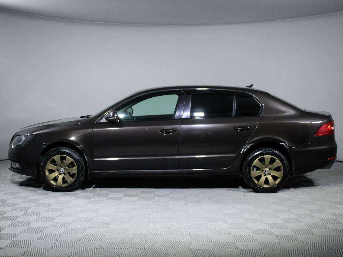 Купить Skoda Superb с пробегом. Фото: #6