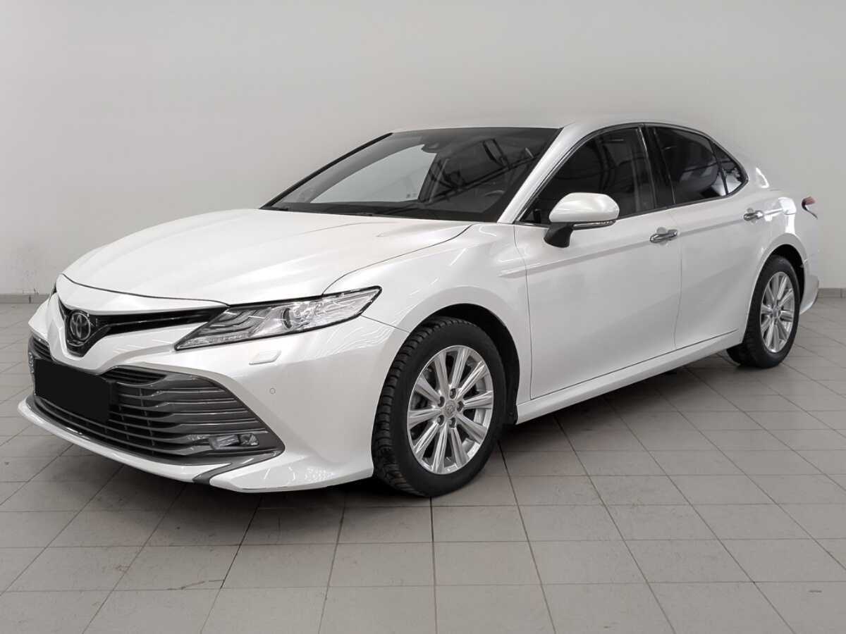 Купить Toyota Camry с пробегом. Посмотреть фото