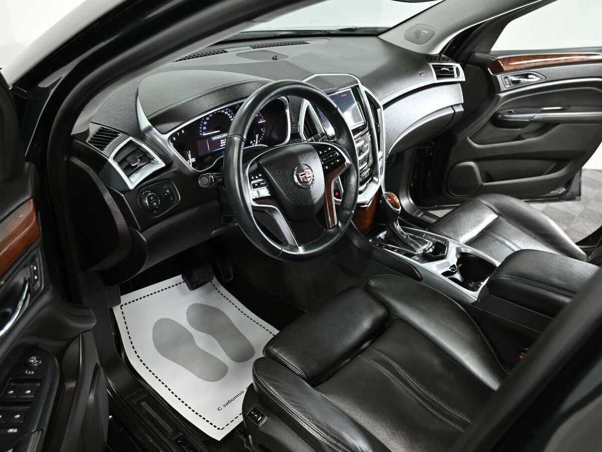 Купить Cadillac SRX с пробегом. Фото: #5