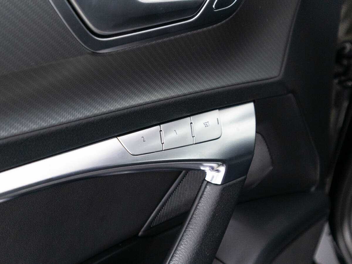 Купить Audi A6 с пробегом. Фото: #17