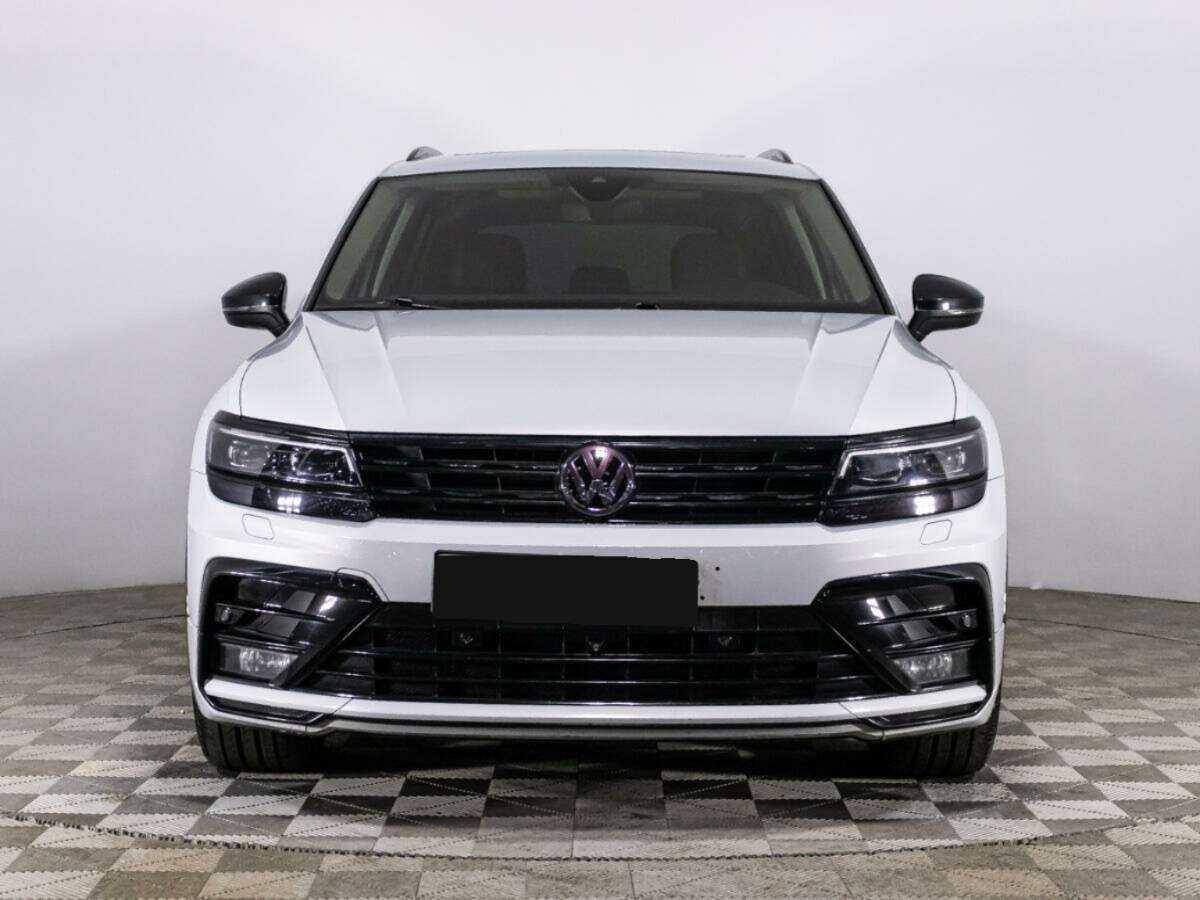 Купить Volkswagen Tiguan с пробегом. Фото: #2