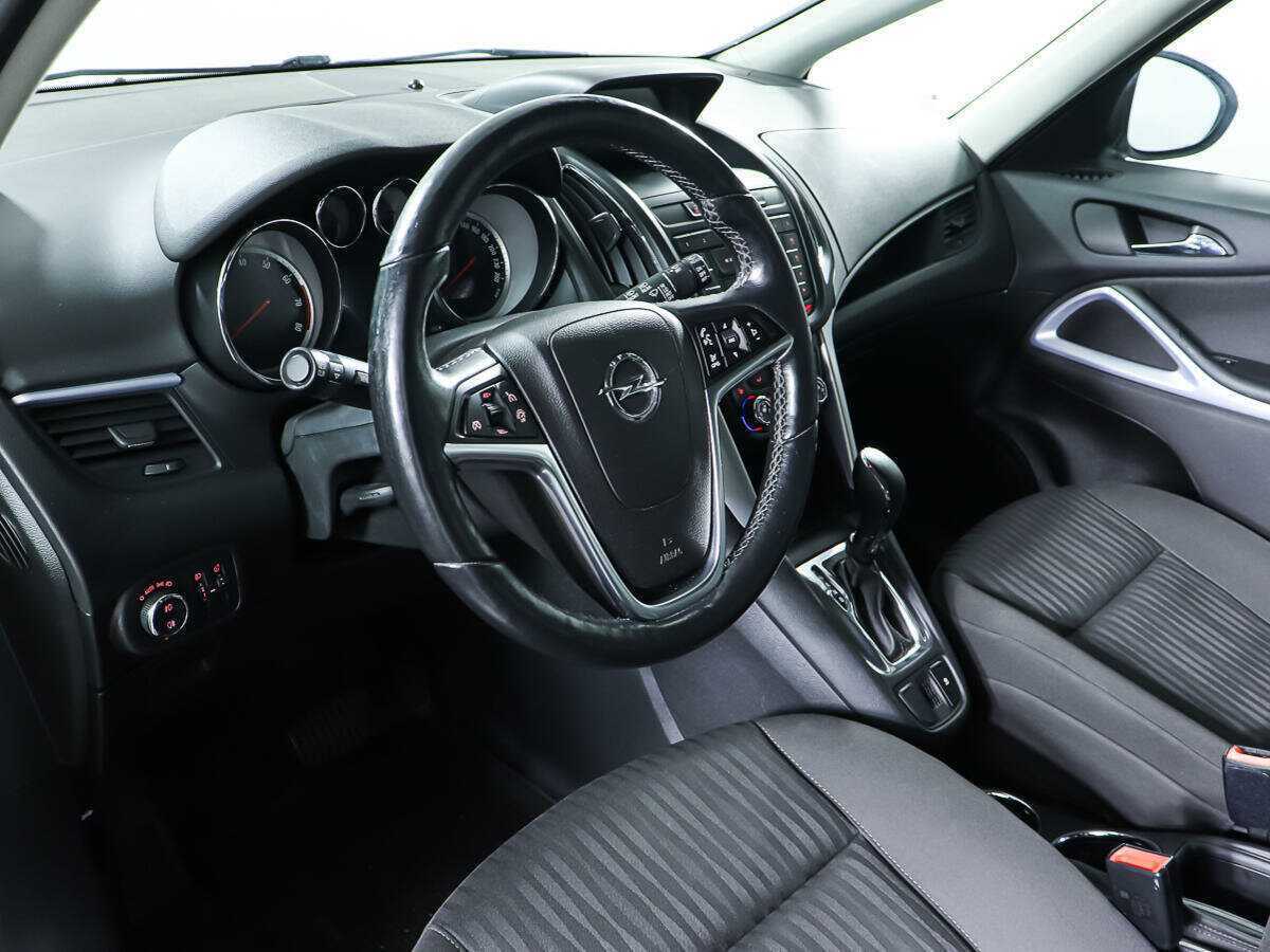 Купить Opel Zafira с пробегом. Фото: #11