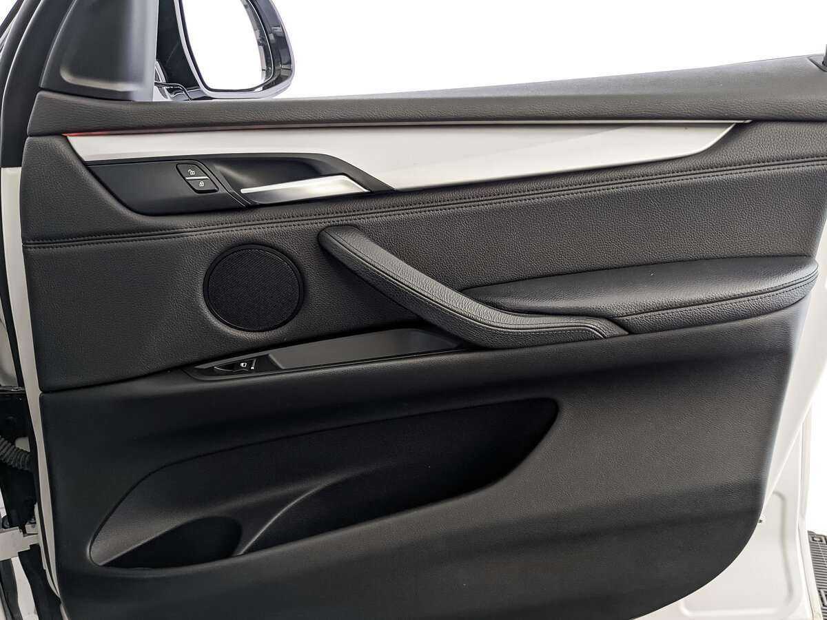 Купить BMW X5 с пробегом. Фото: #18