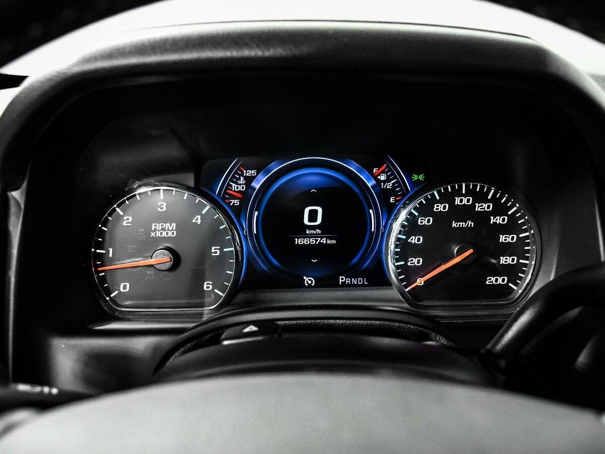 Купить Chevrolet Tahoe с пробегом. Фото: #9