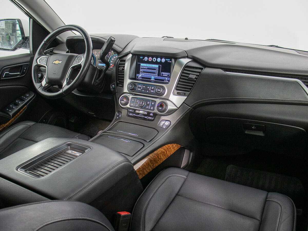Купить Chevrolet Tahoe с пробегом. Фото: #6