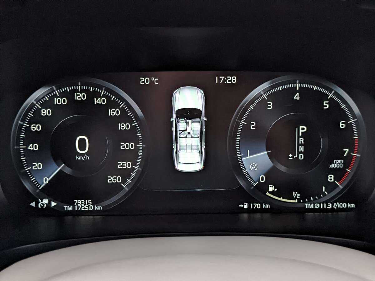 Купить Volvo S90 с пробегом. Фото: #11