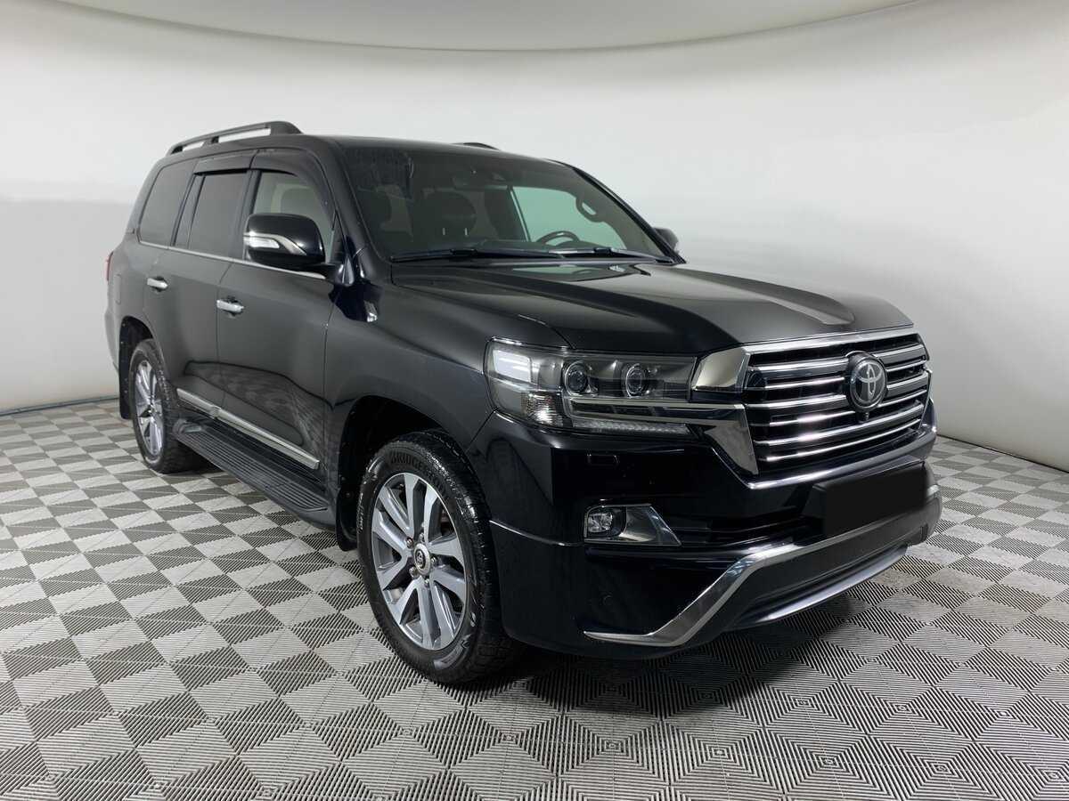 Купить Toyota Land Cruiser с пробегом. Фото: #2