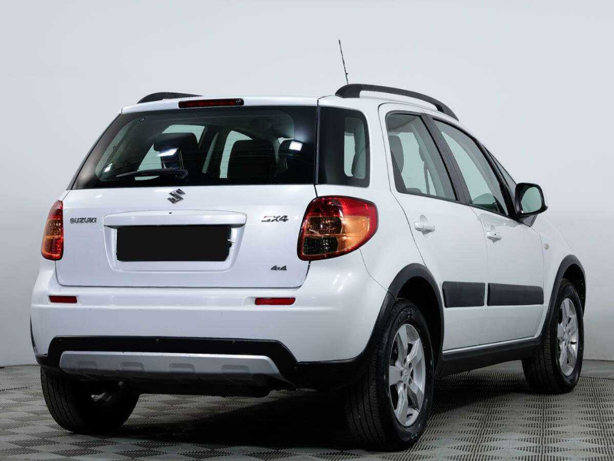 Купить Suzuki SX4 с пробегом. Фото: #3