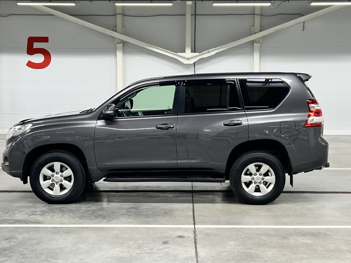 Купить Toyota Land Cruiser Prado с пробегом. Фото: #7