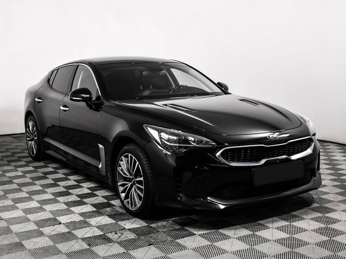 Купить Kia Stinger с пробегом. Фото: #2