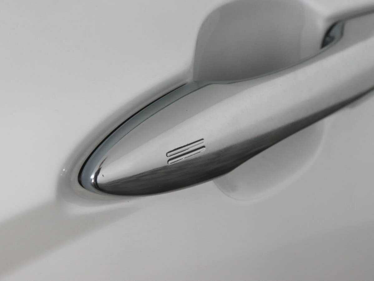 Купить Toyota Camry с пробегом. Фото: #13